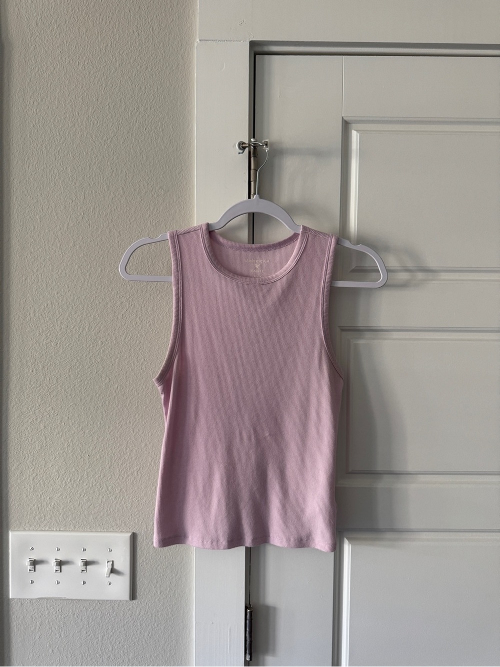 American Eagle Outfitters Sleeveless Ribbed Tank - Light Pink